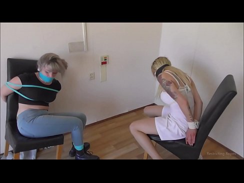❤️ Asılı / bağlanmış və ağzı bağlanmış / çətinlik içində olan qız ❌ Anal video az.pornmega.ru ❤